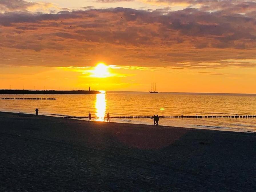 Przytulny Apartament Mario Mare Kolobrzeg Bagian luar foto