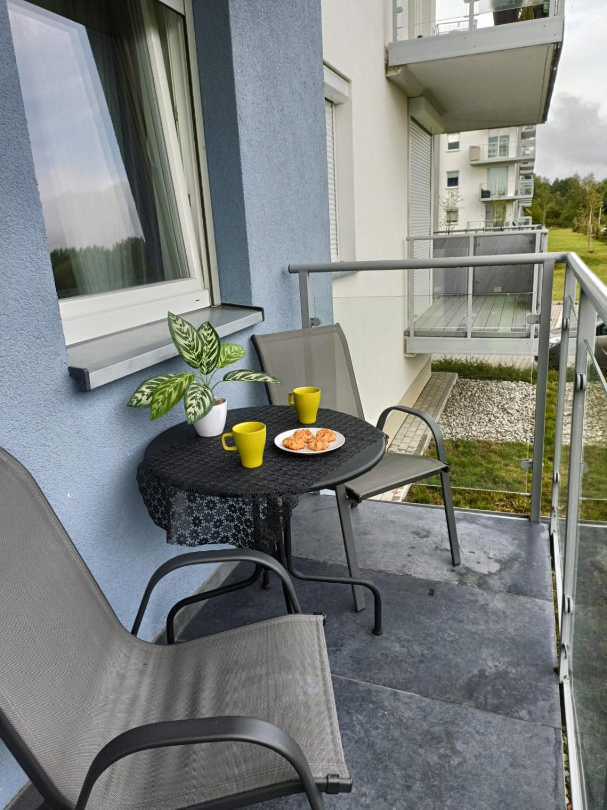 Przytulny Apartament Mario Mare Kolobrzeg Bagian luar foto